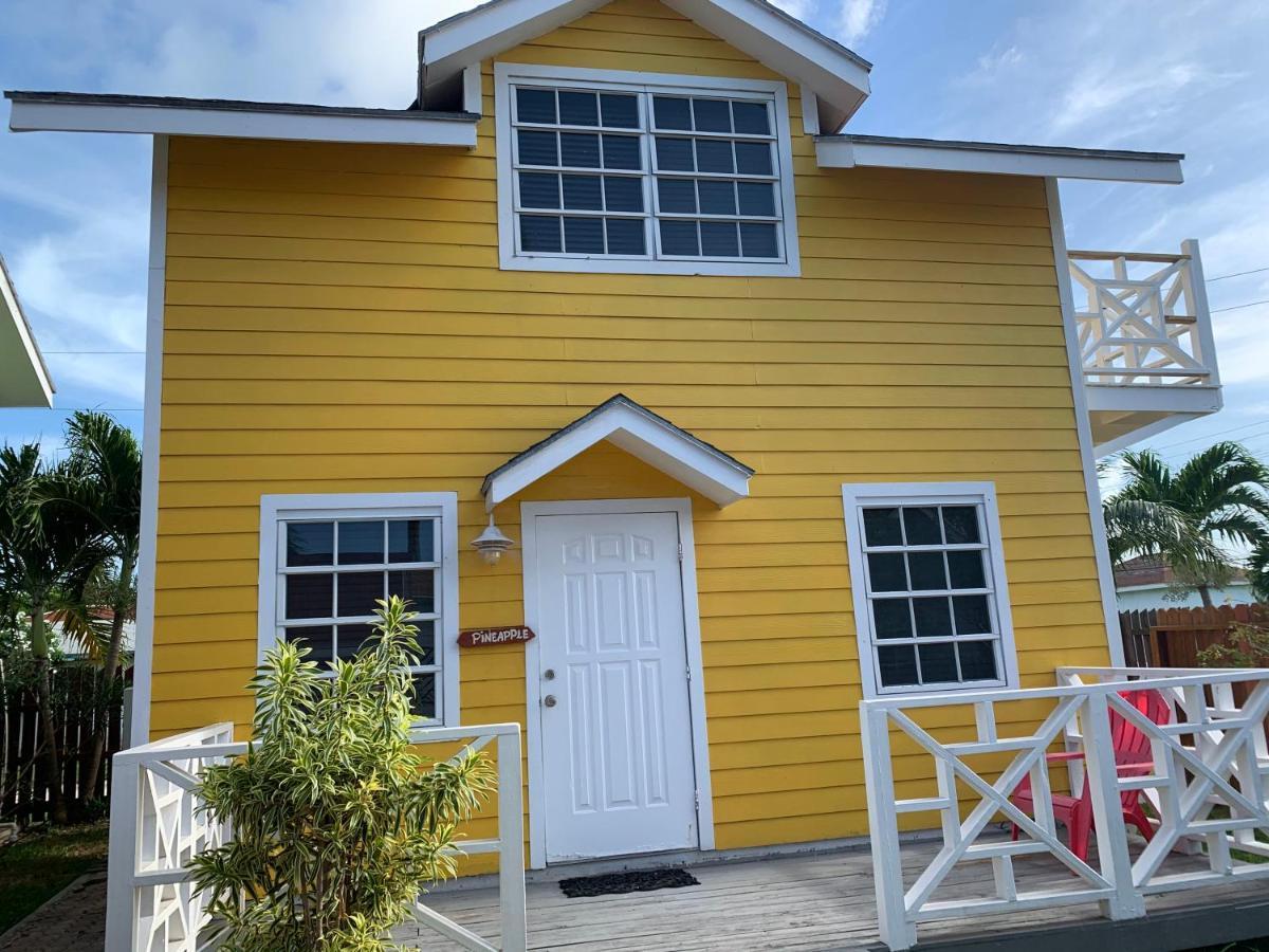 Bay Inn Estates Alice Town  Exteriér fotografie